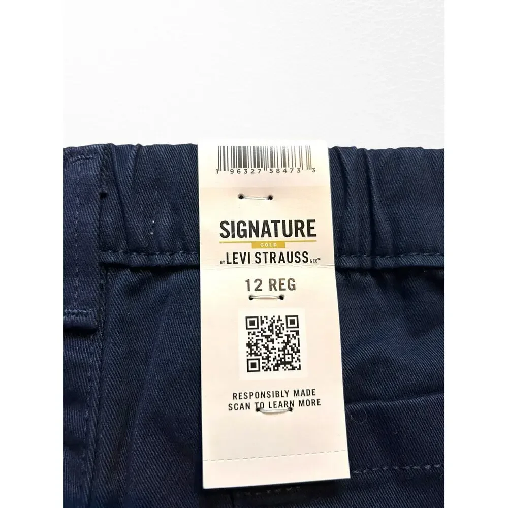 NWT Levi Strauss Signature Girls’ Uniform Shorts, Size 12